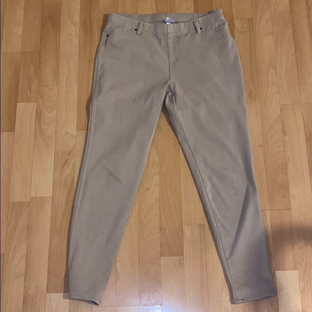 Khaki skinny pants high rise
